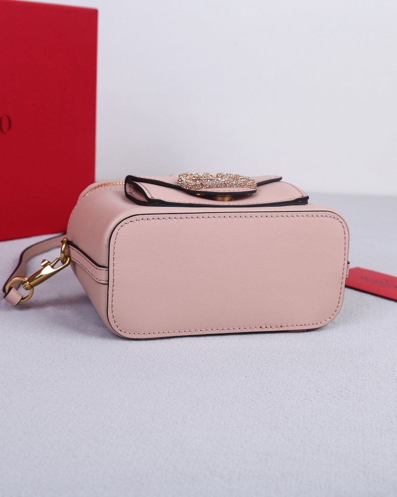 Va1e*ntin0 top handle bag